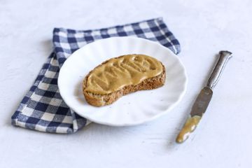 کره بادام زمینی خالص