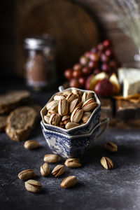 پسته اکبری دستچین اعلا شور سنتی