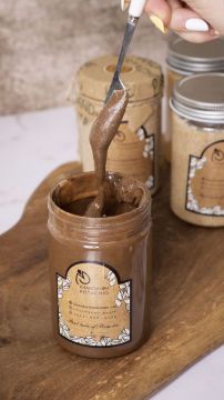 کرم فندق شکلات ۷۰٪