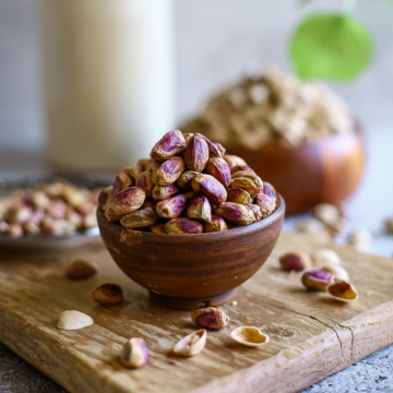 تصویر  مغز پسته اعلا خام